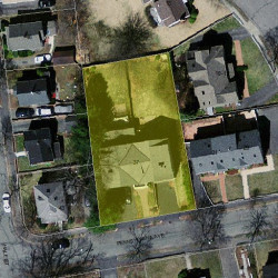 35 Pennsylvania Ave, Newton MA 02464-1342 aerial view