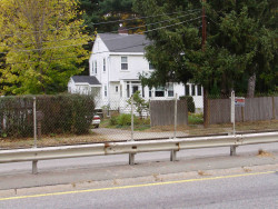 1029 Boylston St, Newton, MA 02461-1318