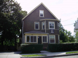 118 River St, Newton MA  02465-1830 exterior