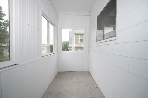 22 Vinton St, Worcester MA  01605-3343 exterior