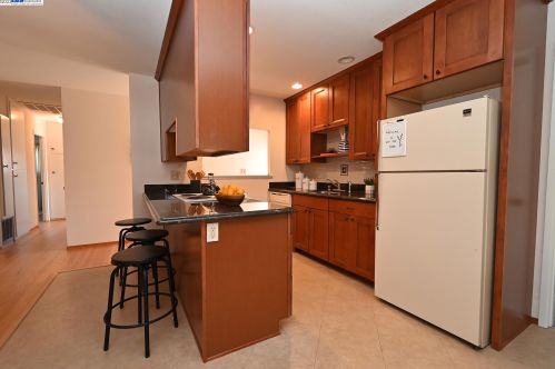 14297 Tiburon Rd, San Leandro, CA 94577-6531