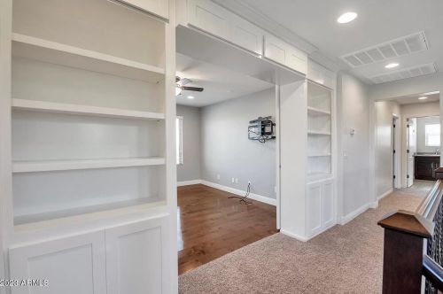 1751 Desperado Way, Phoenix AZ  85085-6330 exterior