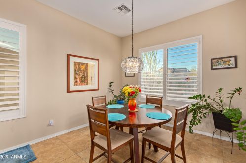 1816 Eagle Talon Trl, Phoenix AZ 85085-5344 exterior