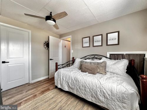 205 Wrexham Ct, West Deptford NJ 08096-4237 exterior