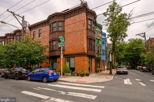 701 6th St, Philadelphia, PA 19147-2109