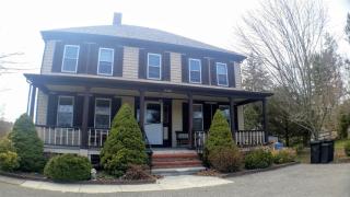 365 Middle Rd, New Bedford, MA 02743-2009