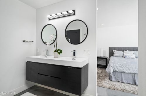 6344 13th Pl, Phoenix AZ  85014-1423 exterior