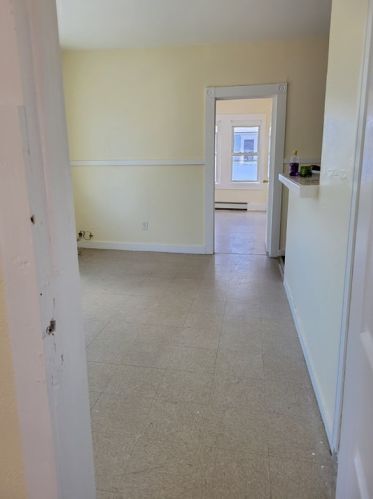 377-379A Hampshire St, Lawrence, MA 01841-3109