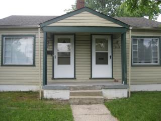 935 Weber Rd, Columbus OH  43211-1117 exterior