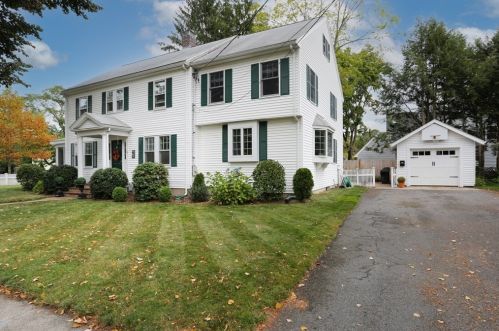 6 Coolidge Ave, Needham, MA 02492-3704