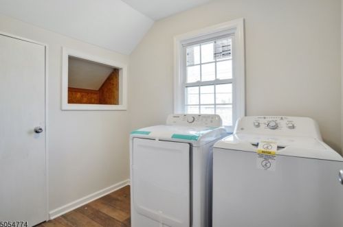 6 Watsessing Ave, Belleville NJ  07109-4101 exterior