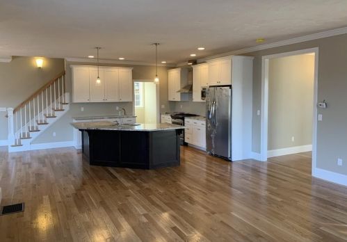 28 Boston Rd, Southborough MA 01772-1620 exterior