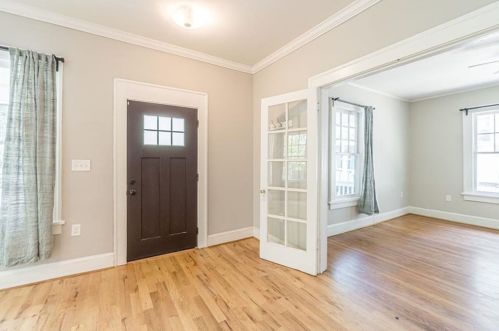 703 Erin Ave, Atlanta GA 30310-4213 exterior