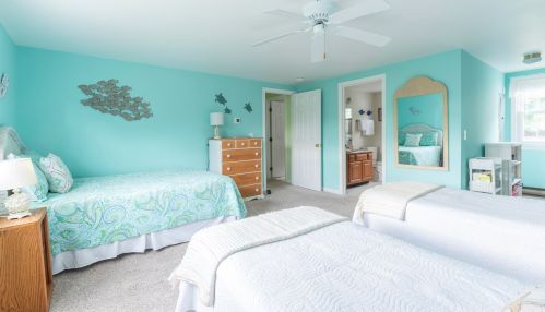 49 Toms Way, Chatham MA 02633-1056 exterior