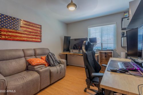 4246 Agave Rd, Phoenix AZ 85044-4646 exterior