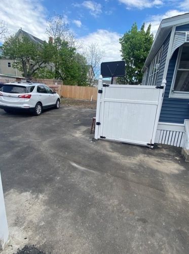 31 Austin St, New Bedford MA  02740-6913 exterior