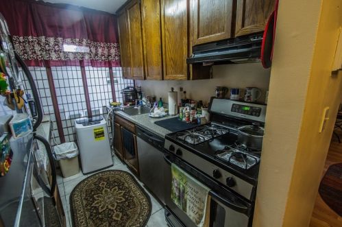 34 Shrewsbury Green Dr, Shrewsbury MA 01545-3636 exterior