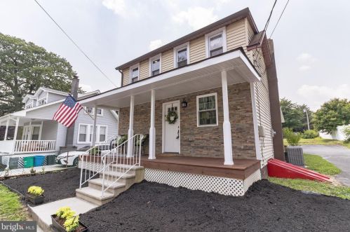 1564 Center St, West Deptford NJ  08086-3098 exterior