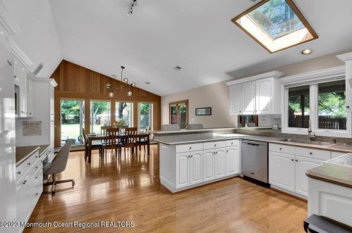 242 Hope Chapel Rd, Jackson Twp NJ  08527-5023 exterior