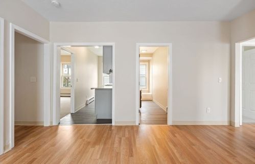 95 Harrison St, Worcester MA 01604-4215 exterior