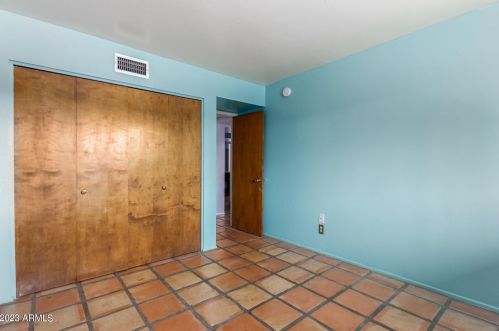 1743 Butler Dr, Phoenix AZ 85051-4739 exterior