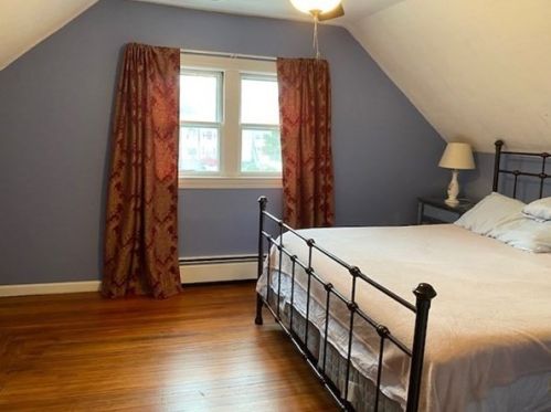 87 Golf Ave, Methuen MA 01844-6221 exterior