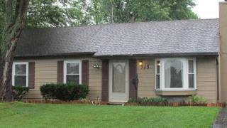 325 Amesbury Dr, Columbus, OH 43230-2342