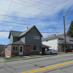952 Drinker St, Scranton, PA 18512-2605