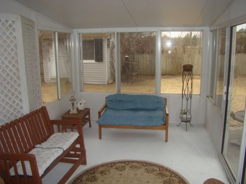 36 Barberry Dr, Seekonk MA 02771-4611 exterior