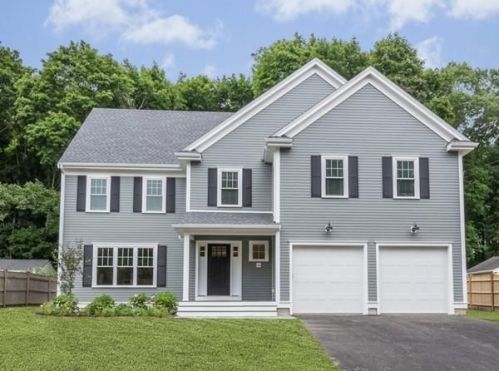 16 Carleton Rd, Hingham, MA 02043-3009