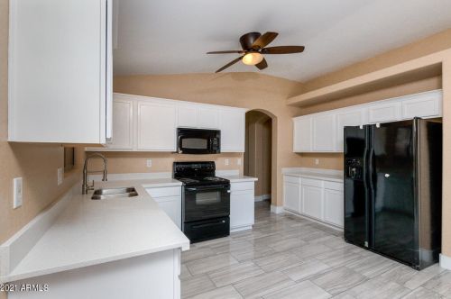 1534 Chambers St, Phoenix AZ 85040-4132 exterior