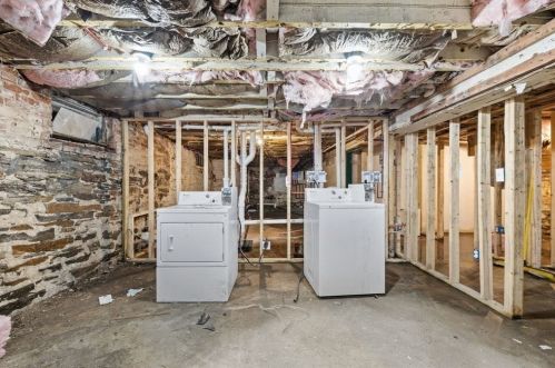 95 Harrison St, Worcester MA 01604-4215 exterior