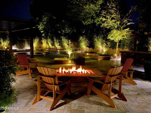 5311 2nd St, Phoenix AZ 85085-7756 exterior