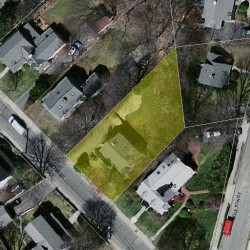 672 Grove St, Newton MA 02462-1319 aerial view