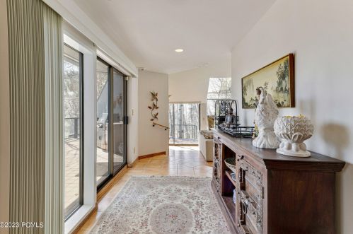 7602 Buckboard Dr, Park City UT 84098-5304 exterior