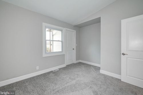 213 Florence Ave, West Deptford NJ  08093-2025 exterior