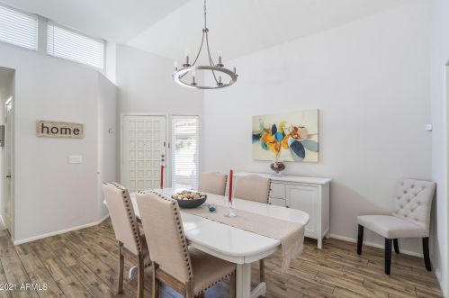 11805 40th Way, Phoenix, AZ 85028-1503