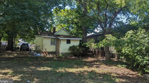 1001 Haskell Ave, West Deptford NJ 08066-1066 exterior