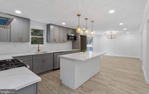 1 18th St, Burlington NJ  08016-4605 exterior