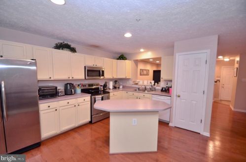 6105 Starburn Path, Columbia MD 21045-2569 exterior