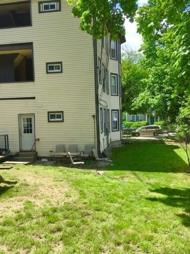 68 Windsor St, Worcester MA 01605-2141 exterior