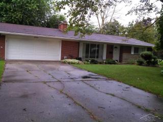 1950 Seminole Ln, Saginaw, MI 48638-4446