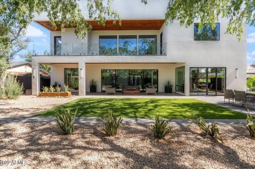 3120 Coolidge St, Phoenix AZ  85016-5033 exterior