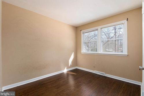 605 Washington Ave, West Deptford NJ 08096-3547 exterior