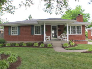 2011 Lynn Lea Rd, Louisville, KY 40216-2838