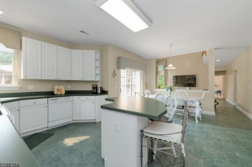 9 Tuscany Dr, Jackson Twp NJ  08527-3169 exterior