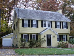 92 Garland Rd, Newton, MA 02459-1710