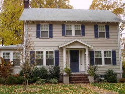 39 Tarleton Rd, Newton, MA 02459-1732