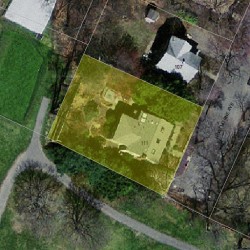 111 Hawthorne Ave, Newton MA 02466-3015 aerial view