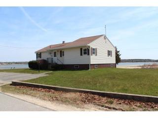 29 Beach St, Wareham MA  02571-2773 exterior